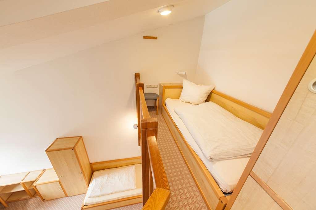 Garner Hotel Kiel - Akademie Room photo